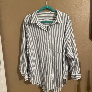 Plus women’s blue and white striped button down 1x